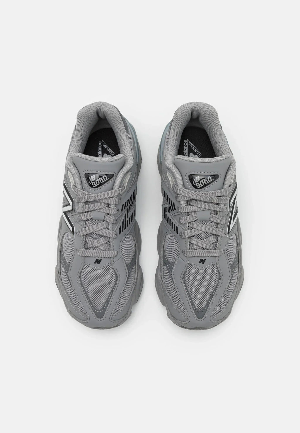 New Balance 9060 Grijs