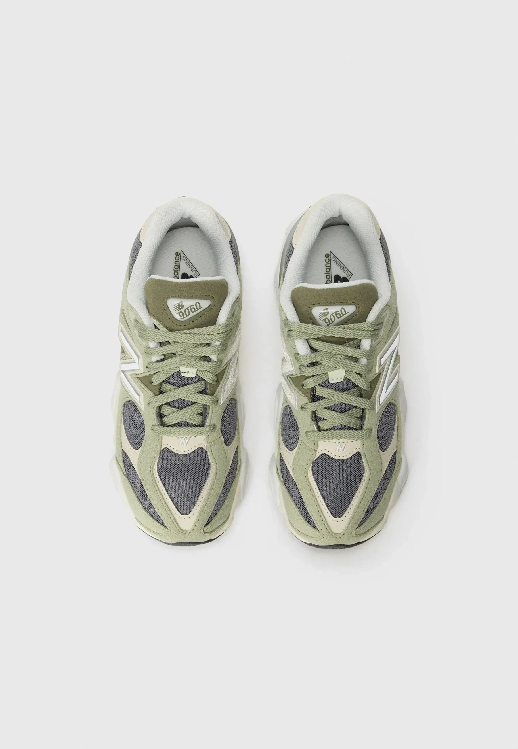 New Balance 9060 Groen Kaki