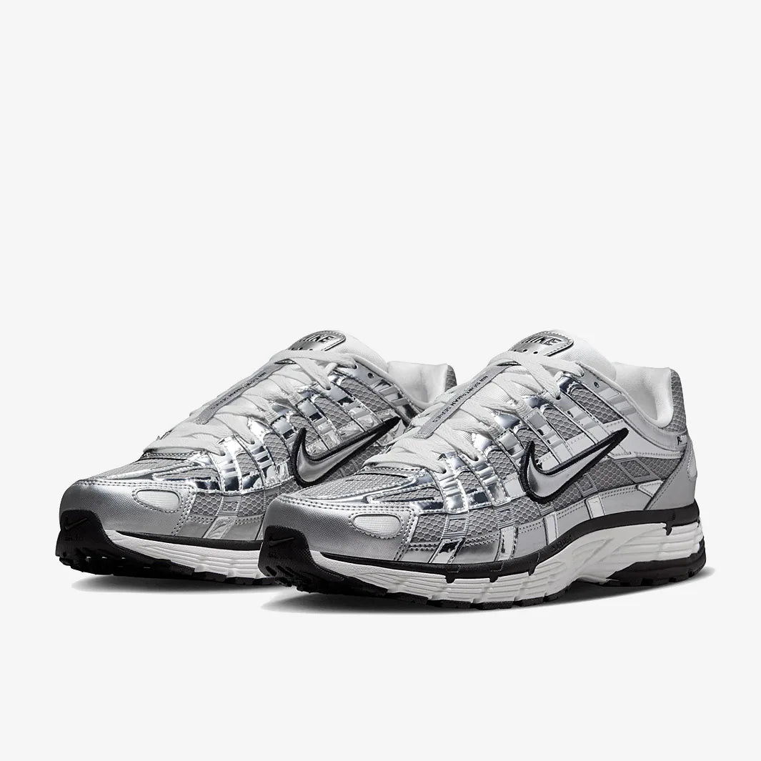 Nike P6000 Zilver