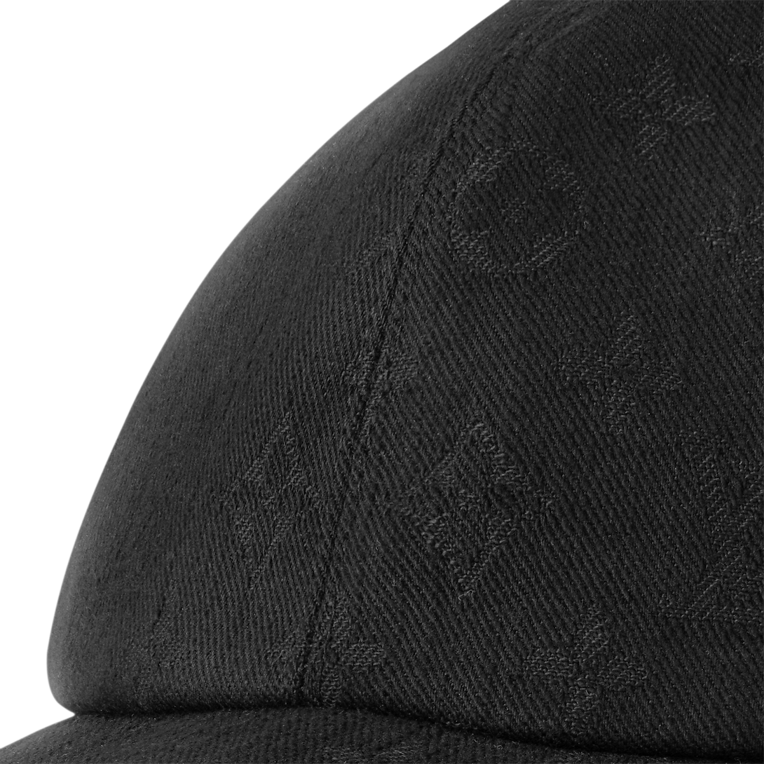 Pet Monogram Essential