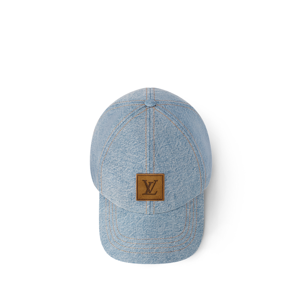 Pet in denim LV Staples