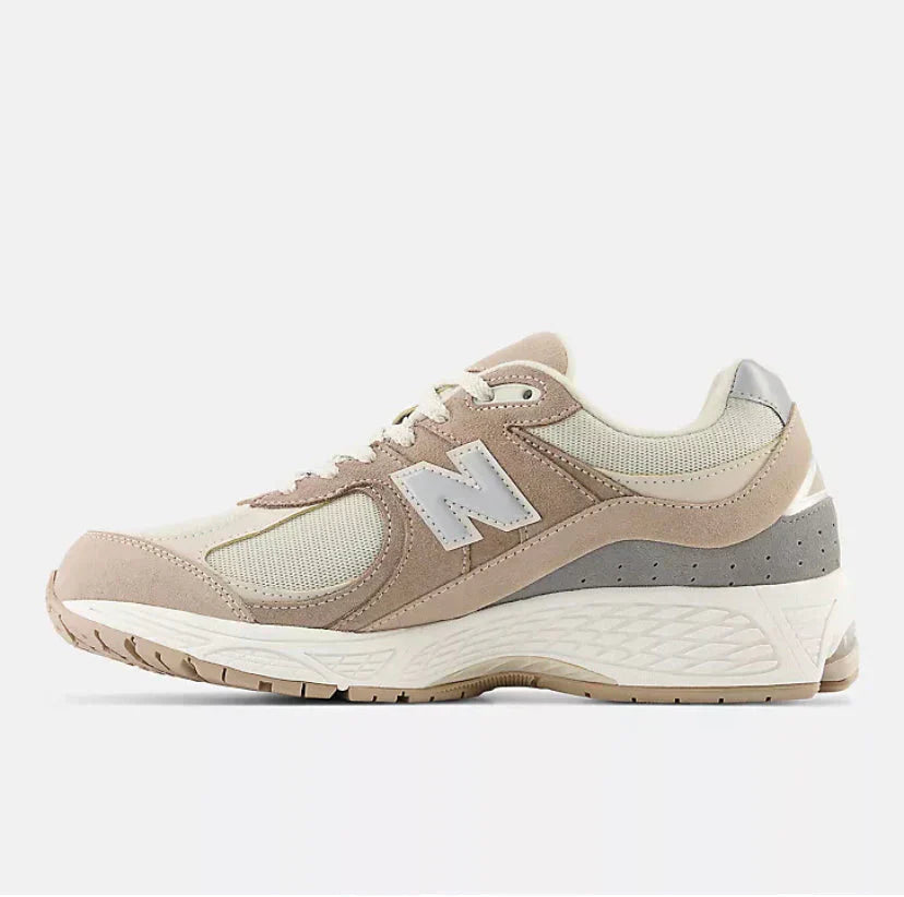 New Balance 2002R Protection Crème