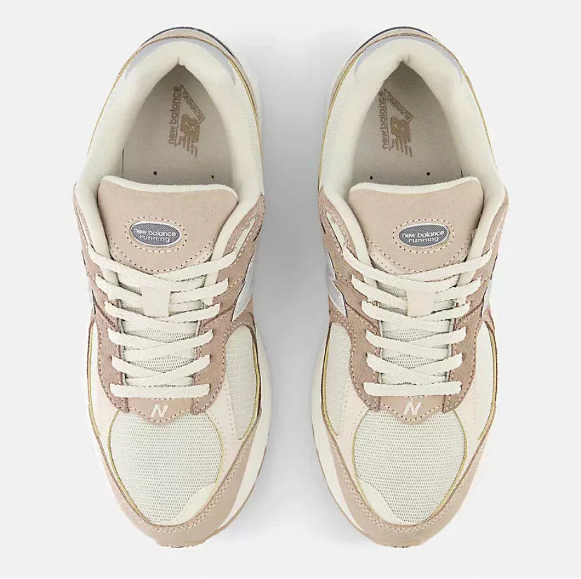 New Balance 2002R Protection Crème