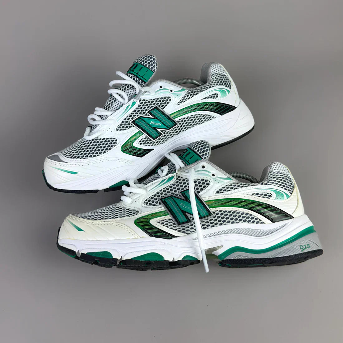 New Balance Groen