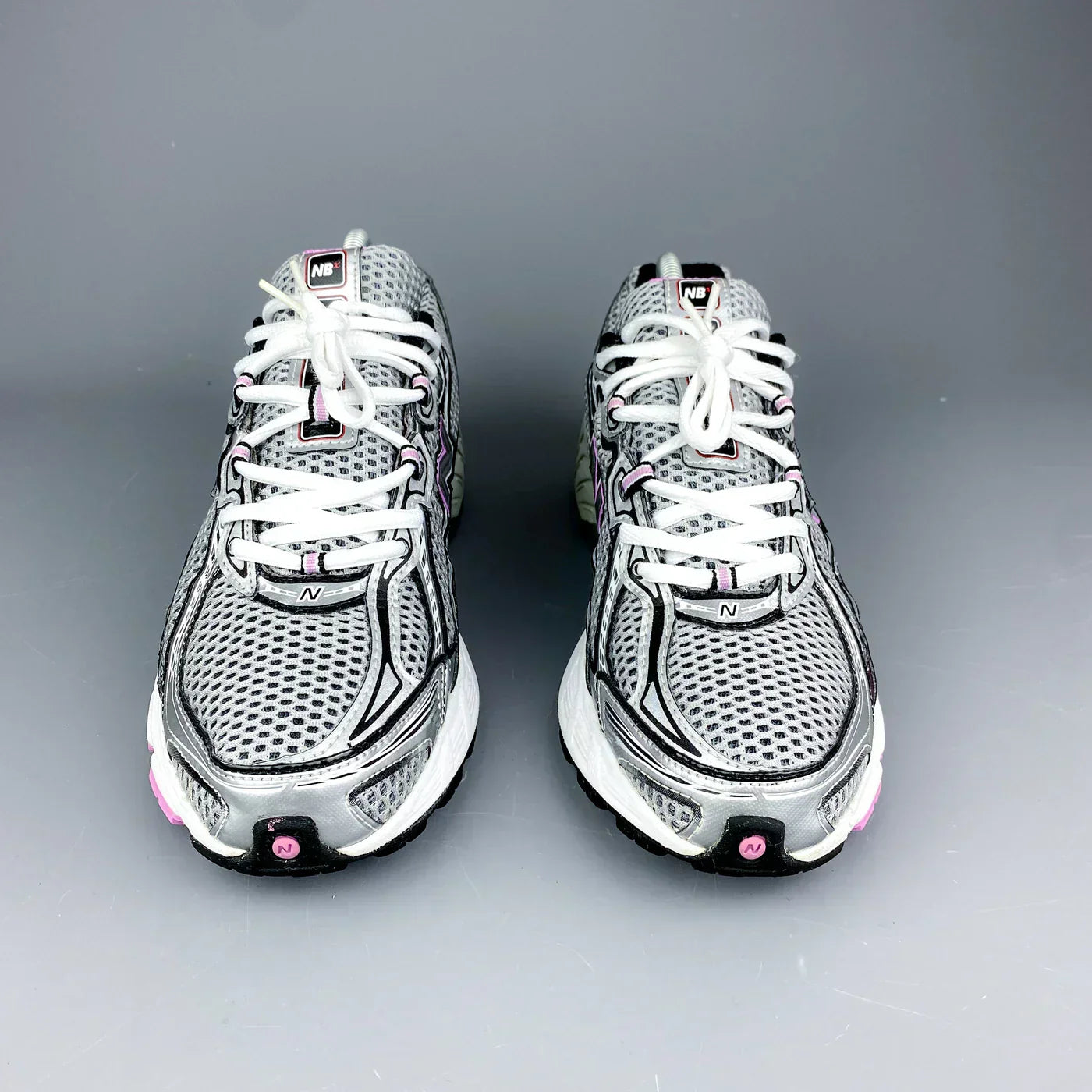 New Balance 740 Roze