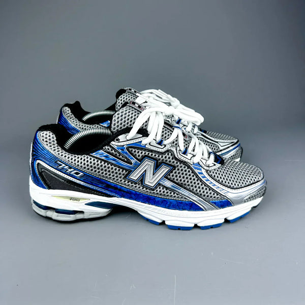 New Balance 740 Blauw Donker