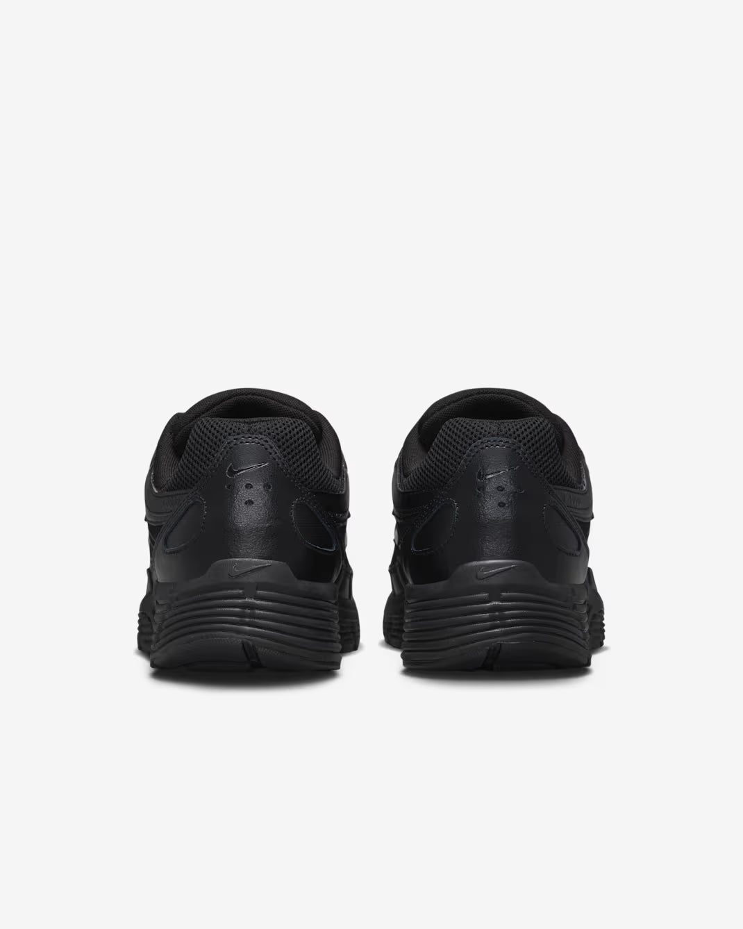 Nike P6000 Zwart