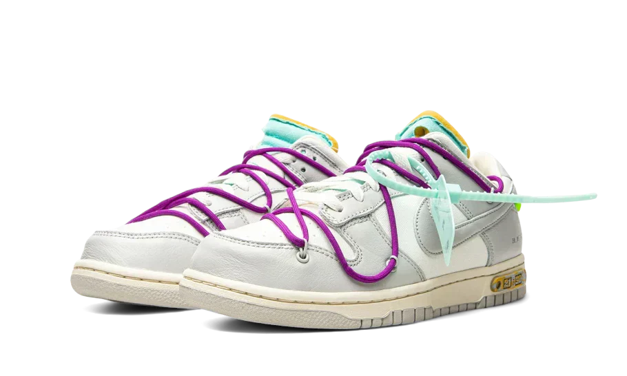 Nike® x Off-White® Dunk Laag lot 21