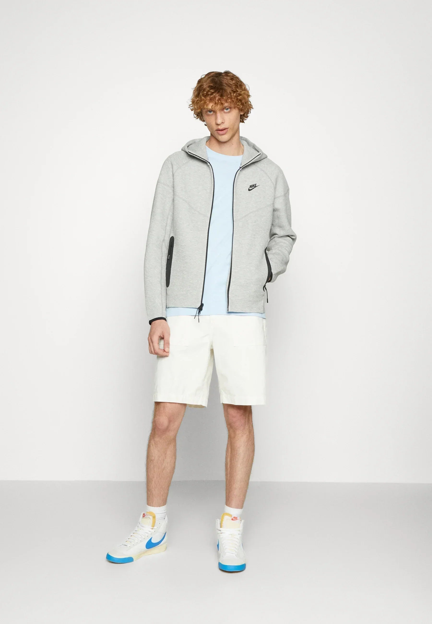 Nike Nouveau Tech Fleece Rits Grijs