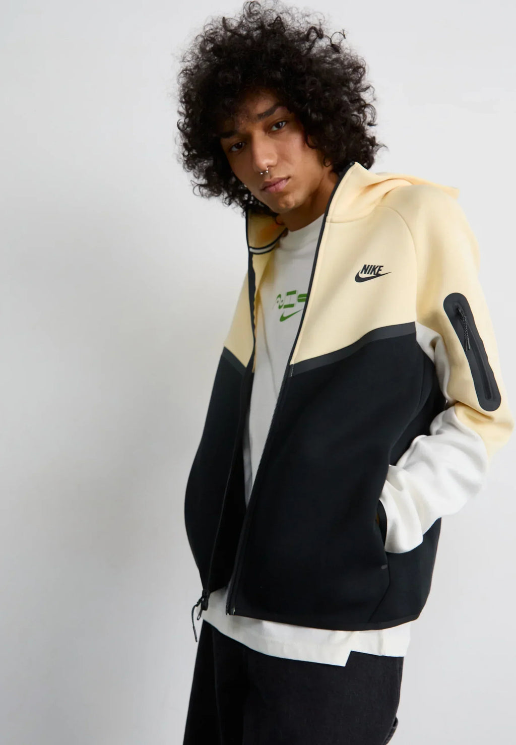 Nike Tech Fleece Rits Beige