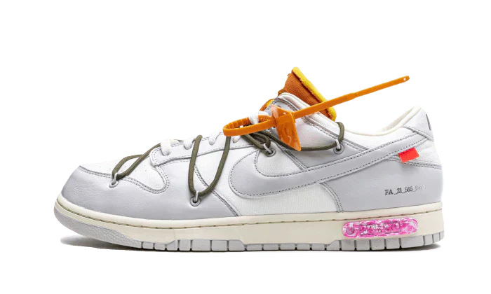 Nike® x Off-White® Dunk Laag lot 22