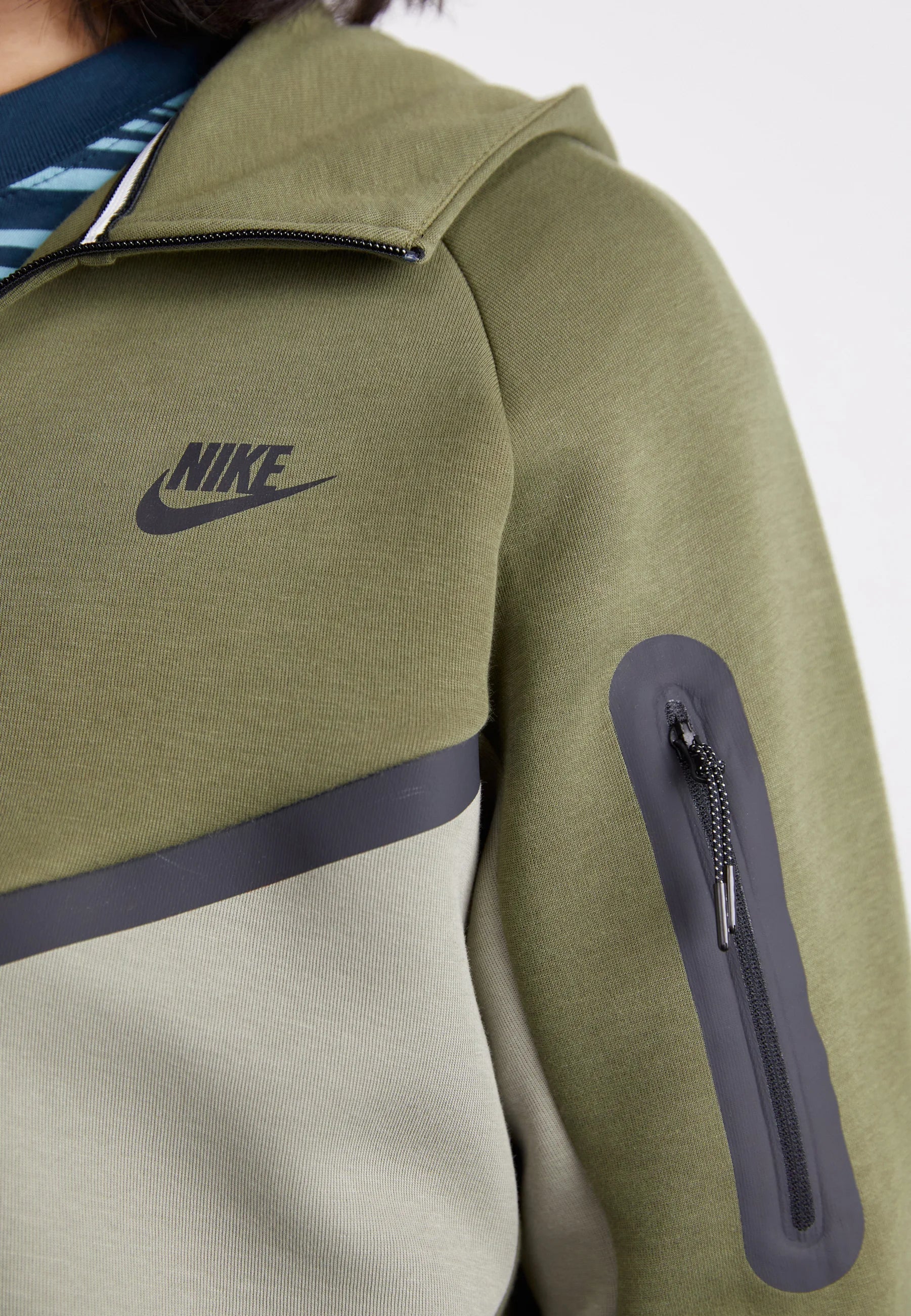 Nike Tech Fleece Rits Zwart En Groen