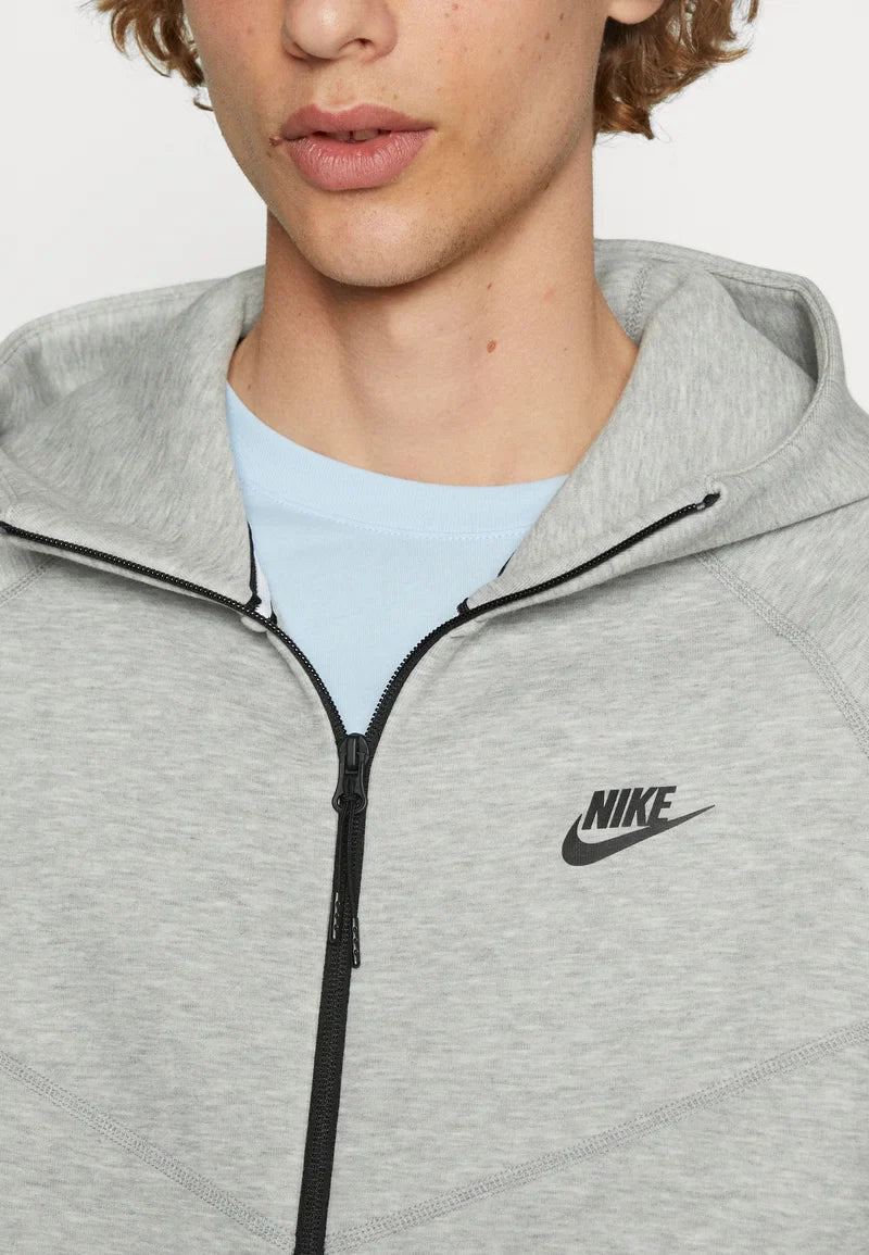 Nike Nouveau Tech Fleece Rits Grijs