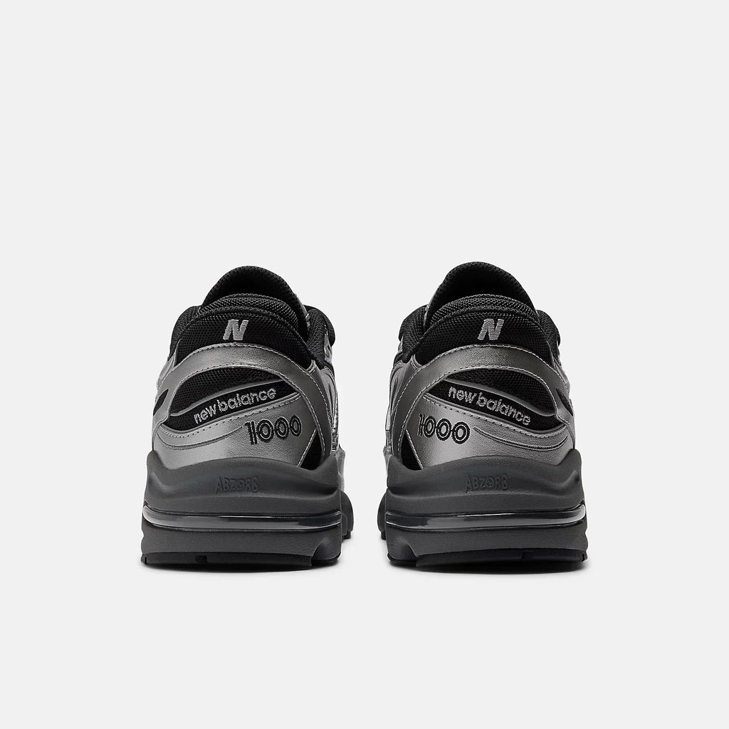 New Balance 1000 Zilver
