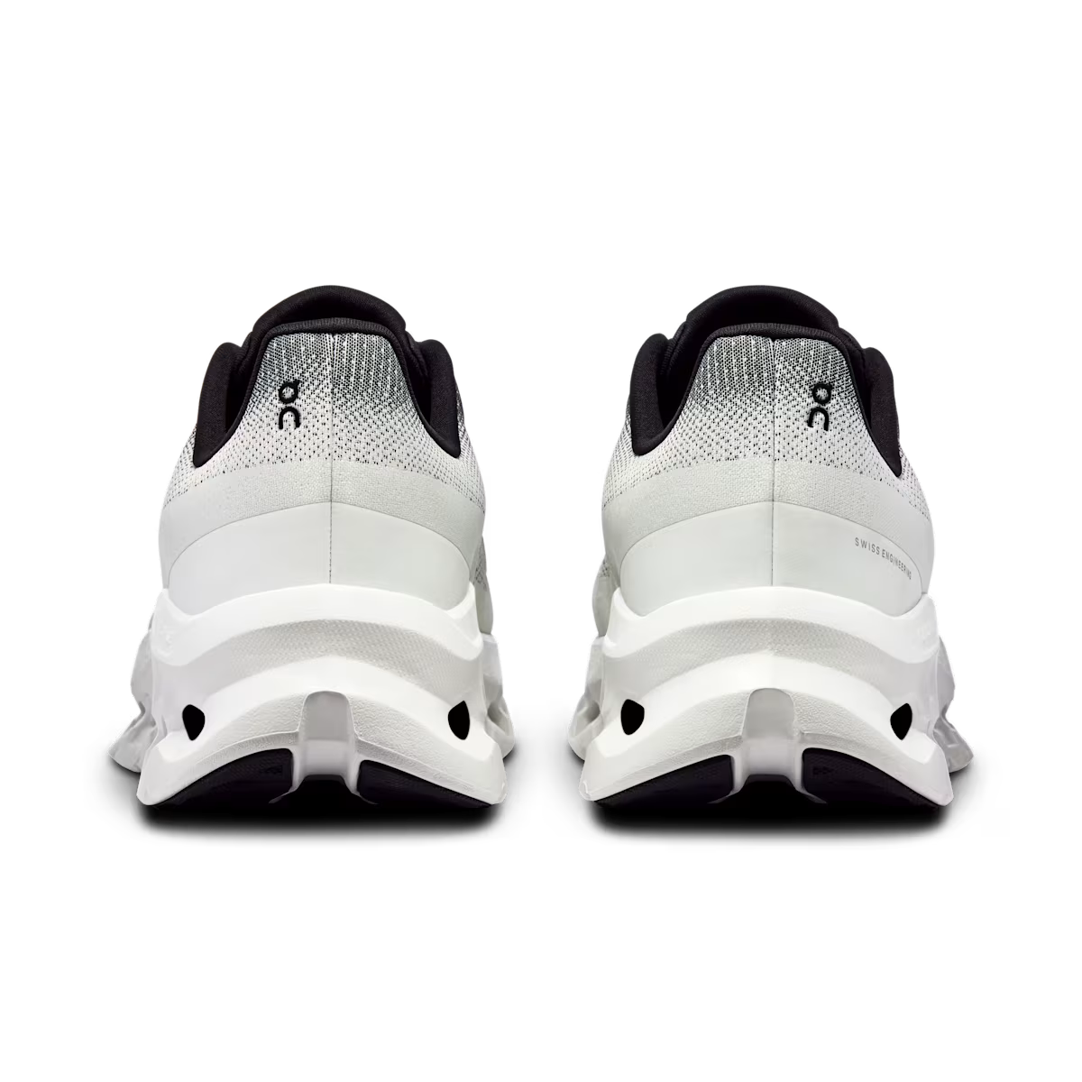 ON Cloud sneaker in zwart en wit