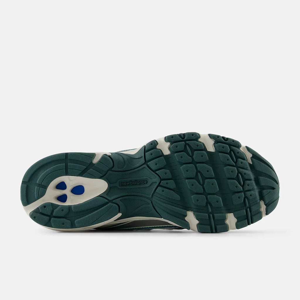 New Balance 740 Groen Emeraude